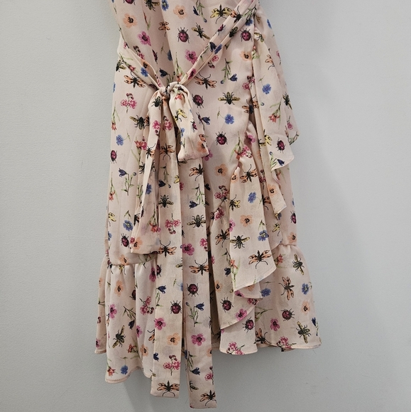 Like new Betsey Johnson sz.8 pink chiffon ruffled printed wrap dress. - Picture 7 of 12